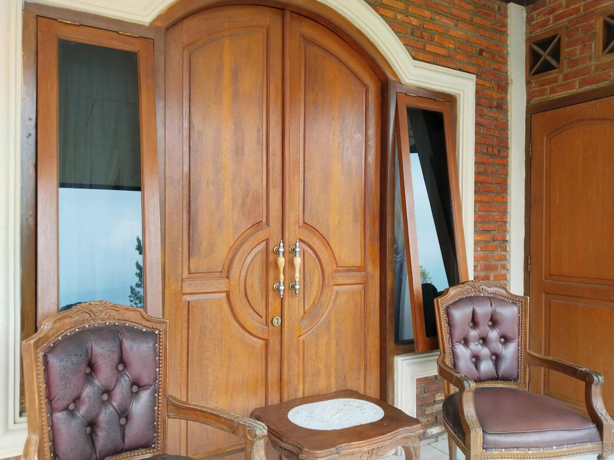 Villa Yustisia Curug 7 Cilember Cisarua Luaran gambar